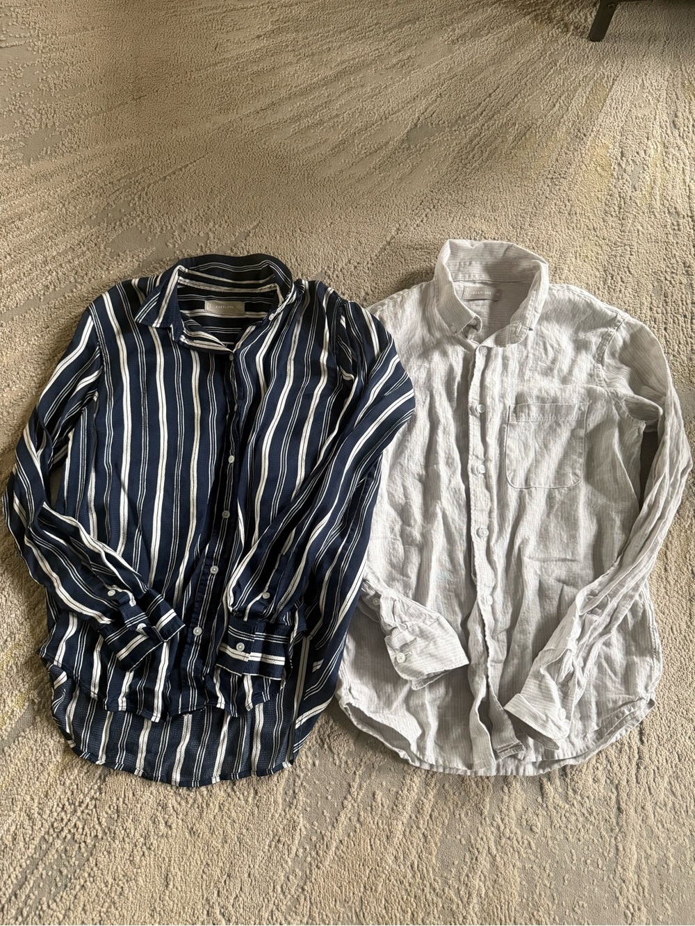 Everlane shirts button front blue white gray linen XS / 2